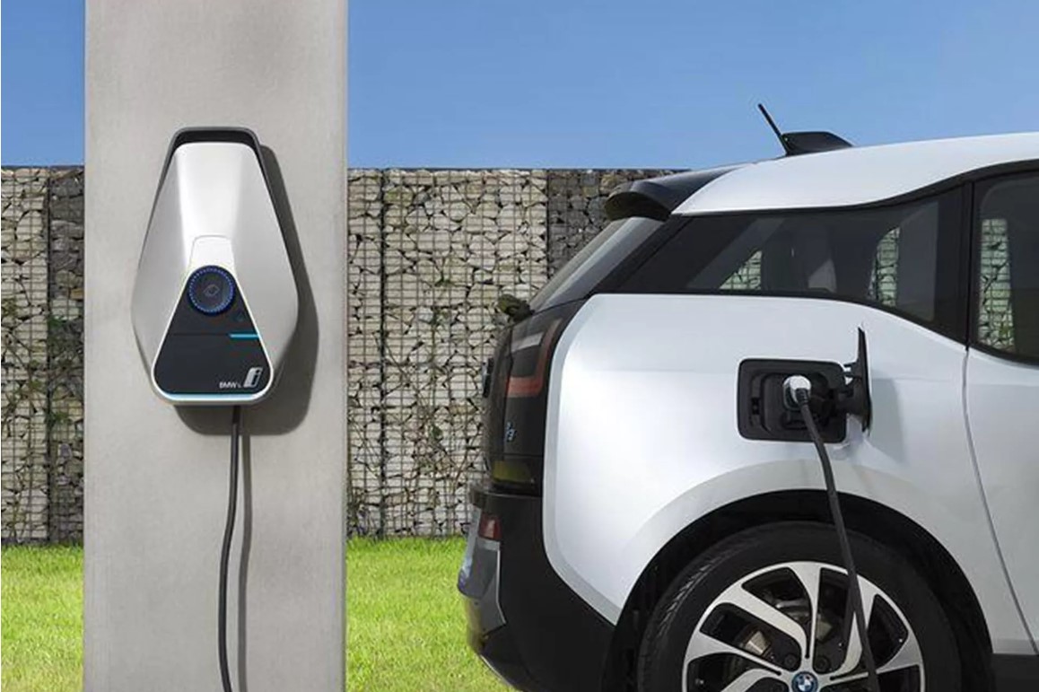 Venta caliente Dc Ev Estación de carga Chademo Ccs 60kW Cargador de coche eléctrico Ocpp Ev Dc Cargador rápido con voltaje de salida de 1000V